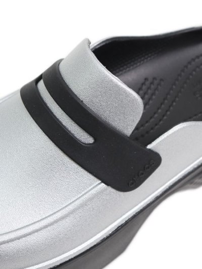 画像5: 【送料無料】crocs STOMP METALLIC LOAFER SILVER/BLACK