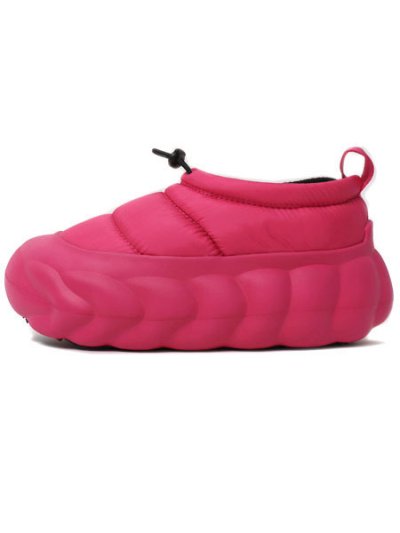 画像1: 【送料無料】crocs OVERPUFF SHORTY DRAGON FRUIT