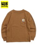 【KIDS】CARHARTT KIDS CHILD LS GRAPHIC POCKET TEE-C.BROWN