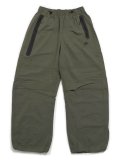 【送料無料】NIKE TECH WOVEN OPEN HEM PANT-MEDIUM OLIVE