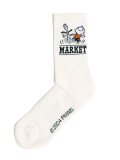 MARKET PEANUTS SNOOPY CHARLIE DANCE SOCKS ECRU