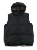 【送料無料】Ten-c BOREAL DOWN VEST 24CTCUX03195003780 BLK