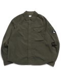 【送料無料】C.P.COMPANY CHROME-R FULL ZIP OVERSHIRT IVY GREEN