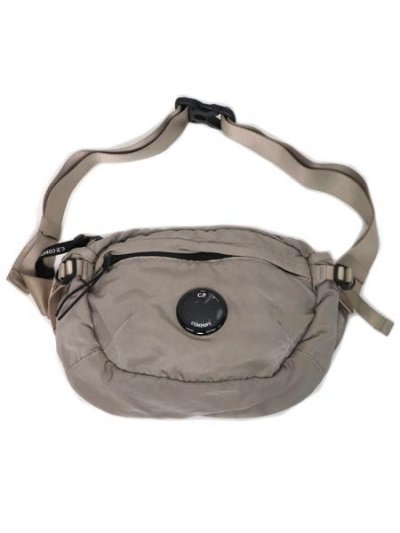 画像1: 【送料無料】C.P.COMPANY NYLON B CROSSBODY PACK VINTAGE KHAKI