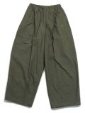 【送料無料】NIKE CLUB BALLOON PANT-MEDIUM OLIVE