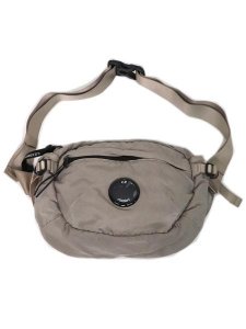 画像1: 【送料無料】C.P.COMPANY NYLON B CROSSBODY PACK VINTAGE KHAKI (1)