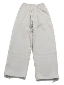 画像1: 【送料無料】NIKE SOLO SWSH BB FLC OH PANT-LIGHT BONE (1)