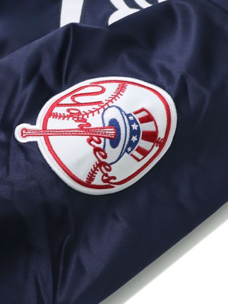 Mitchell & Ness Men New York Yankees 99 Authentic Satin Jacket
