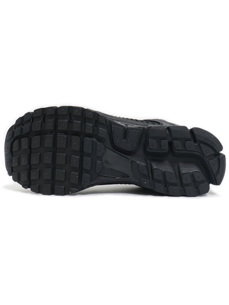 送料無料】NIKE ZOOM VOMERO 5 BLACK/BLACK - FIVESTAR